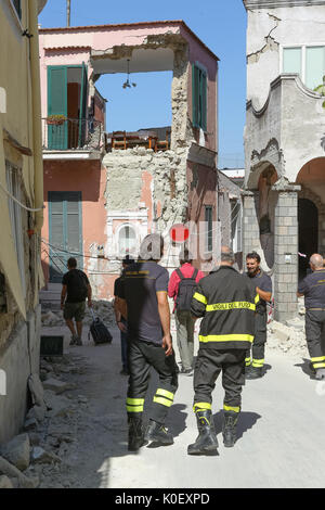Séisme à Ischia, 2 décès et la destruction à Casamacciola. 2600 personnes déplacées. Dans l'image, de destruction et de gravats. 22/08/2017, Ischia, Italie Banque D'Images
