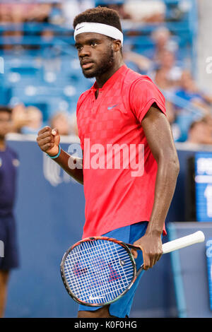 17 août 2017 : Frances Tiafoe (USA) en action lors du troisième tour à l'Ouest et du Sud 2017 tournoi Open de tennis qui se joue à l'Linder Family Tennis Center à Mason, Ohio. Adam Lacy/CSM Banque D'Images