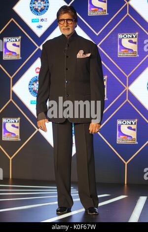 Mumbai, Inde. 23 août, 2017. Acteur de Bollywood Amitabh Bachchan au cours de pressconfarence crorerpoti kaun banega (KBC) à j w Marriott Hotel Juhu,le 23 augest 2017. photo par Prodip guha Banque D'Images