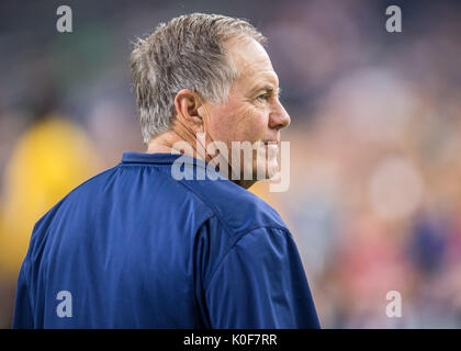 19 août 2017 : New England Patriots Head coach Bill Belichick avant une NFL football match pré-saison entre les Houston Texans et les New England Patriots à NRG Stadium à Houston, TX. Les Texans a gagné le match 27-23...Trask Smith/CSM Banque D'Images