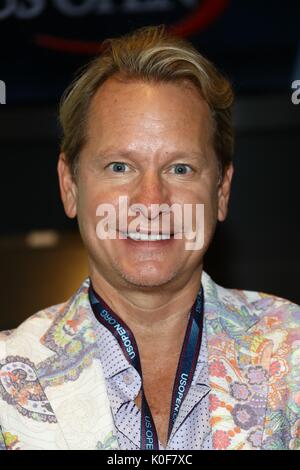 Flushing, NY, USA. Août 23, 2017. Carson Kressley lors d'une apparition publique officielle de l'US Open 2017 dégustation alimentaire Aperçu, l'USTA Billie Jean King National Tennis Center, le rinçage, NY Le 23 août 2017. Crédit : John Nacion/Everett Collection/Alamy Live News Banque D'Images