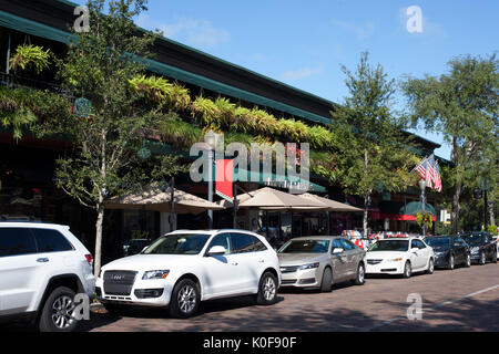 Park Plaza Hotel et divers magasins dans Winter Park, Floride. Banque D'Images