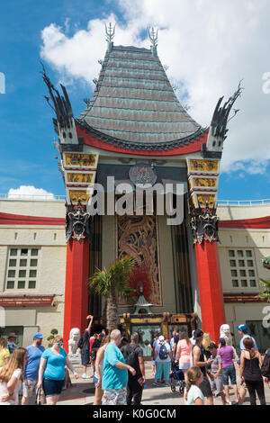 Le Chinese Theatre dans le centre vacancier hollwood studios theme park, Orlando, Floride. Banque D'Images