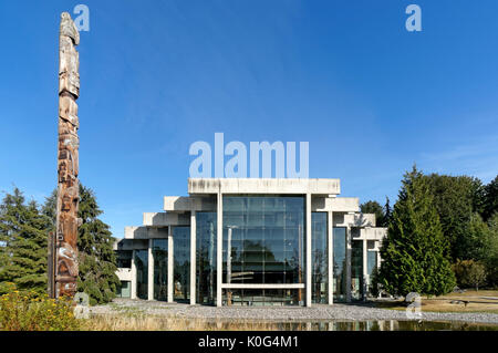 Le Musée d'anthropologie de l'université bâtiment conçu par Arthur Erickson, Vancouver, BC, Canada Banque D'Images