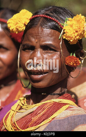 Gadba femme tribal festival en robe, Odisha (Orissa), Inde Banque D'Images