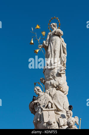 Statue de la Vierge Marie et saint Jean Népomucène, Place de la liberté, la Piata Libertatii, Timisoara, Roumanie Banque D'Images