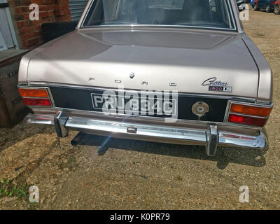 Vintage Ford Cortina 1600E 1969 2 mark silver Banque D'Images