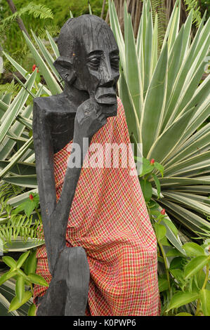 Les Masai sont un groupe nilotique habitant la région des Grands Lacs africains. Banque D'Images