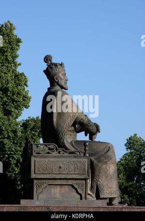 Amir Timur (Tamerlan) - statue de Samarkand, Ouzbékistan. L'Empereur d'Asie centrale de 14e siècle. 8 avril 1336 - 18 février 1405. 2011. Banque D'Images