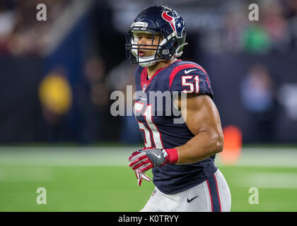 19 août 2017 : le secondeur des Houston Texans Dylan Cole (51) au cours du 3ème trimestre d'une NFL football match pré-saison entre les Houston Texans et les New England Patriots à NRG Stadium à Houston, TX. Les Texans a gagné le match 27-23...Trask Smith/CSM Banque D'Images