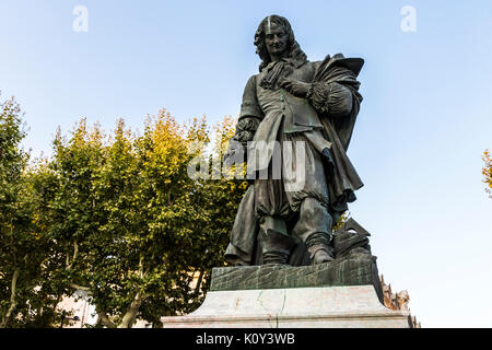Un monument à Pierre-Paul Riquet, ingénieur et canal-builder responsable de la construction du Canal du Midi, dans sa ville natale de Beziers, France Banque D'Images