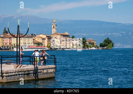 Salò, Lac de Garde, Province de Brescia, Lombardie, Italie Banque D'Images