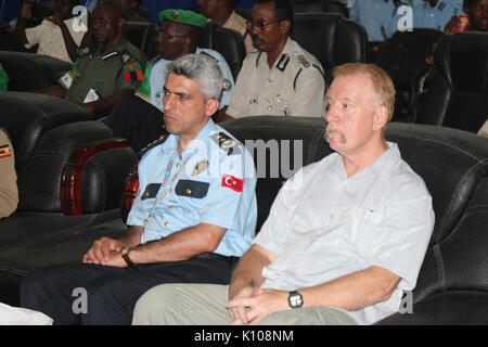 L'Union de l'Afrique Somalie de Mogadiscio, cérémonie de lancement de la formation de police communautaire (8) 12453123675 Banque D'Images