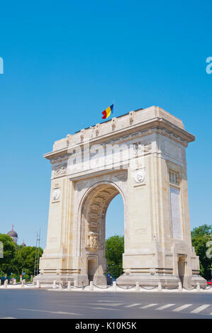 Arcul de Triumf, l'Arc de Triomphe, WWII Memorial, Bucarest, Roumanie Banque D'Images