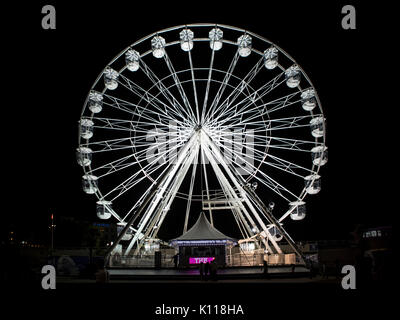 BOURNEMOUTH, Royaume-Uni - 22 août 2017 : Bournemouth Grande Roue la nuit Banque D'Images