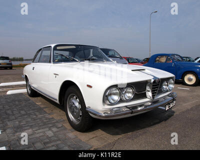 Alfa Romeo 2600 Sprint (1964) , néerlandais enregistrement licence DL 5679 PIC12 Banque D'Images