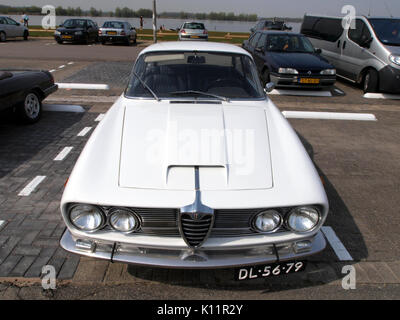 Alfa Romeo 2600 Sprint (1964) , néerlandais enregistrement licence DL 5679 PIC13 Banque D'Images