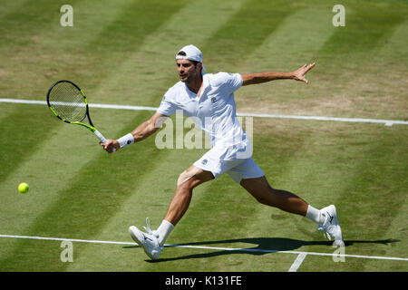 Simone Bolelli de l'Italie dans l'action au Gentlemen's singles - tournoi de Wimbledon 2017 Banque D'Images