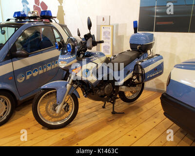 Aprilia de la Polizia Stradale photo 1 Banque D'Images