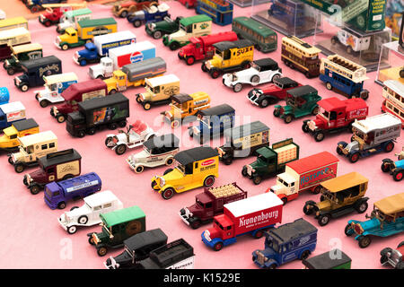 Un modèle de petite voiture collection Banque D'Images