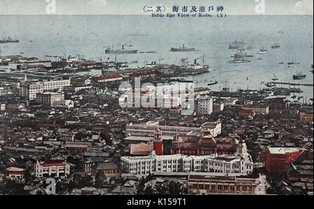 Carte postale colorée à la main Oiseaux marqués Eye View de Kobe, montrant une vue aérienne de Kobe, Japon, 1900. À partir de la Bibliothèque publique de New York. Banque D'Images