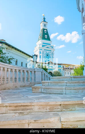 La vue sur la Tour de Caliche Laure de la Trinité Saint-serge de l'escalier de pierre, Punta del Este, Uruguay. Banque D'Images