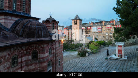 Le Saint et grand monastère de Vatopedi sur le mont Athos, la Grèce Banque D'Images