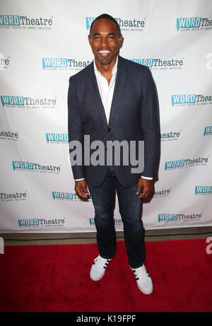 Hollywood, CA. Août 26, 2017. Jason George, à WordTheater «présente dans le Cosmos' d'où nous venons, où nous sommes et où nous allons" à John Anson Ford Amphitheatre en Californie le 26 août 2017. Credit : Fs/media/Alamy Punch Live News Banque D'Images