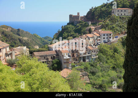 La Sicile, vue du village de Savoca Banque D'Images