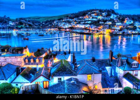 Ville de Dartmouth, en Angleterre. soir vue sur le toit surélevé de Dartmouth et de la rivière Dart. Banque D'Images