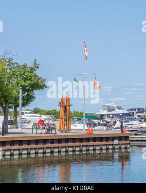 Les touristes et habitants de profiter de l'eau à Orillia (Ontario) sur de belles journées d'été. Banque D'Images