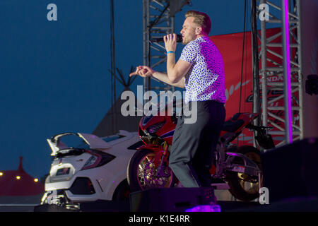 Olly Murs au Sud Carfest Overton, Hampshire Angleterre 25 août 2017 Carfest Houlbrook Jim Crédit Sud/ Alamy Banque D'Images