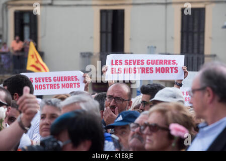 Ripoll, Espagne. Août 26, 2017. Démonstration de paix en Ripoll contre le terrorisme après les attentats de Madrid et Cambrils, 26 août 2017 (Ripoll, Gérone, Catalogne) Credit : dani codina/Alamy Live News Banque D'Images