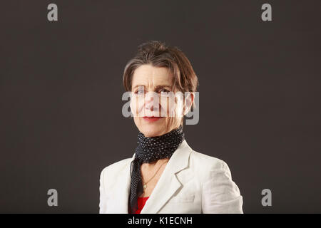 Edinburgh, Ecosse, Royaume-Uni. Août 27, 2017. Jour 16 Edinburgh International Book Festival. Sur la photo : Harriet Walter, Stade Français et de l'écran l'actrice et écrivain de la mode. Credit : Pako Mera/Alamy Live News Banque D'Images