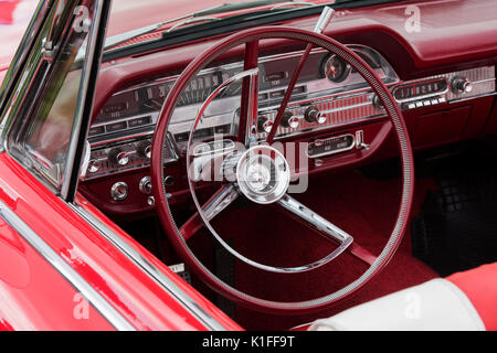 1962 Mercury Monterey. Voiture Américaine classique à un american car show. L'Essex. UK Banque D'Images