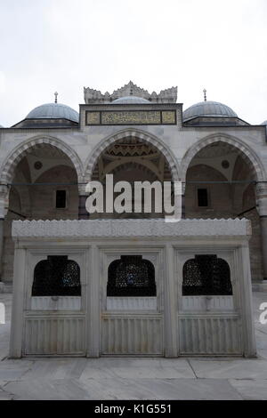 ISTANBUL, TURQUIE - 08 août 2017 : La Mosquée de Suleymaniye Camii en turc, le deuxième plus grand de Suleymaniye mosque in Istanbul et l'un des meilleurs de Banque D'Images