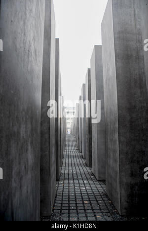 À BERLIN Le 4 avril : Le Mémorial aux Juifs assassinés d'Europe,dans le quartier Mitte de Berlin,Allemagne,sur,Avril 4,2011. Banque D'Images