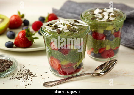 Matcha pudding chia Banque D'Images