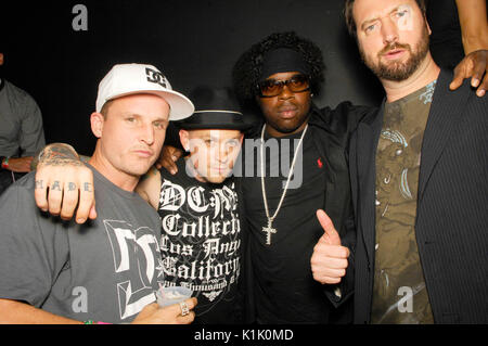 Rob Dyrdek,Benji Madden,détail Tom Green à l'intérieur de Roxy Septembre 5,2009,West Hollywood en Californie. Banque D'Images