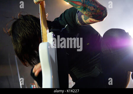 Frank lero My Chemical Romance effectue 2007 projekt revolution hyundai pavilion San Bernardino, ca Banque D'Images