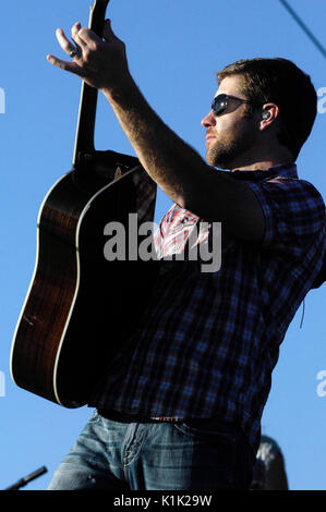 Josh turner effectue stagecoach,California's county music festival jour 2 mai,12011 indio,ca. Banque D'Images