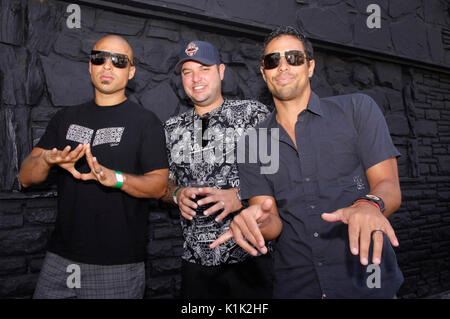 (L-r) bret bollinger,yesod williams kaleo wassman portrait poivre viper room extérieur jour 3 2e sunset strip music festival septembre 12,2009 los angeles,californie. Banque D'Images