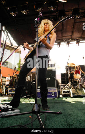 Allison Robertson Donna effectue jour 3 2e sunset strip music festival septembre 12,2009 los angeles,californie. Banque D'Images