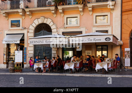 Restaurant Ristorante Bernini dans la Piazza Navona, Rome, Italie Banque D'Images