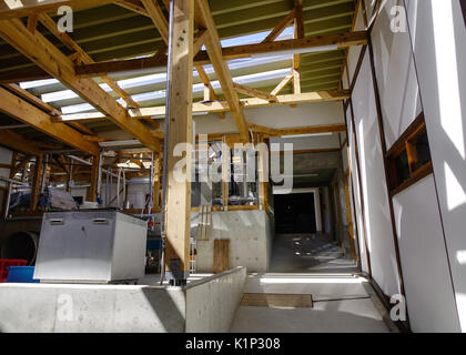 Akita, JAPON - 18 mai, 2017. À l'intérieur de Sake Brewery vin à Akita, au Japon. Le saké est un vin de riz japonais fabriqué par fermentation de riz qui a été poli Banque D'Images