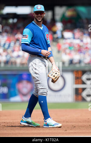 27 août 2017 : Chicago Cubs de troisième but Kris Bryant (17) au cours de la MLB match entre les Cubs de Chicago et les Phillies de Philadelphie à la Citizens Bank Park de Philadelphie, Pennsylvanie. Christopher Szagola/CSM Banque D'Images