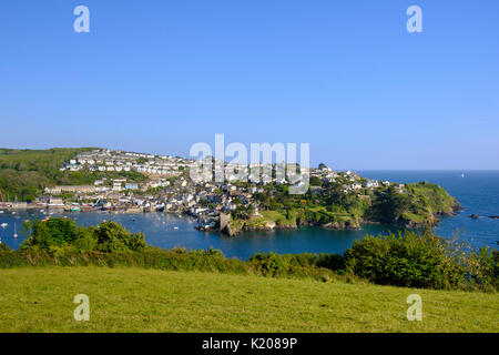 Polruan, vue de Fowey, Cornwall, Angleterre, Royaume-Uni Banque D'Images