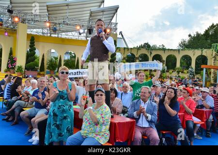 Rust, Allemagne, le 27 août, 2017, Das Erste ARD TV Show "immer wieder Sonntags" Avec Stefan Mross : mediensegel Crédit/Alamy Live News Banque D'Images