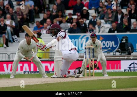 Leeds, UK. Août 29, 2017. Kraigg Brathwaite batting pour Antilles contre l'Angleterre, le dernier jour du deuxième test-match Investec à Headingley Cricket Ground. Crédit : Colin Edwards/Alamy Live News Banque D'Images