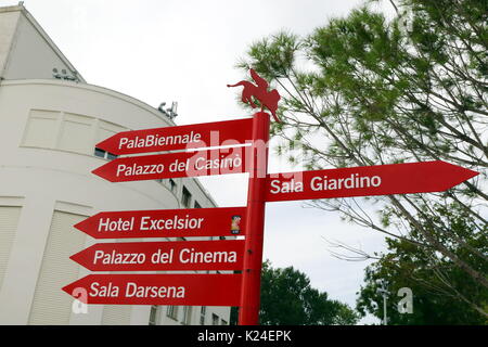 Venise, Italie. Août 28, 2017. Symptômes au cours de la 74e Festival International du Film de Venise au Lido de Venise, Italie, 28 août 2017. Credit : Andrea Spinelli/Alamy Live News Banque D'Images